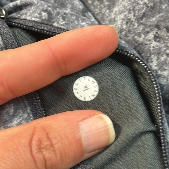 Lululemon Tight Stuff Tight II Area Ice Grey - Picture 4 of 6